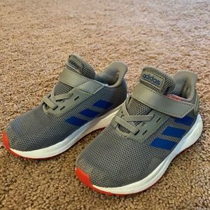 Toddler Adidas size 9